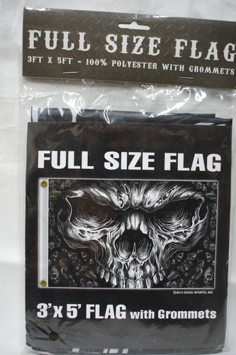 Skull Flag. 152 cm x 91 cm Polyester