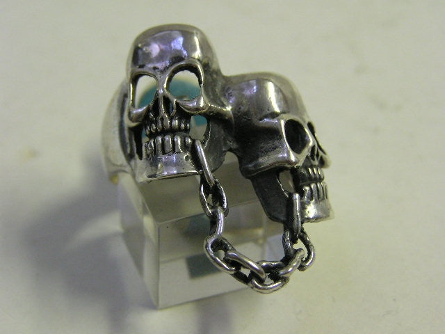 Sterling silver (925) mens Double Skull Chain ring. #538