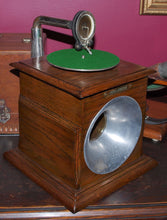 Pathé Jeunesse wind up French gramophone, made early 1910